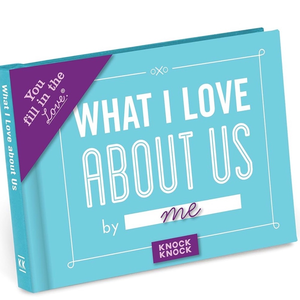 Knock Knock What I Love About Us Mini Book / Gift
